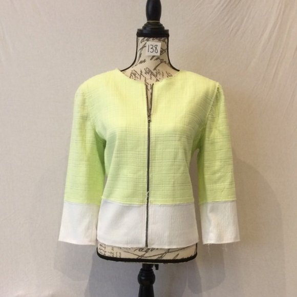 Tahari Jackets & Blazers - Tahari Business Jacket